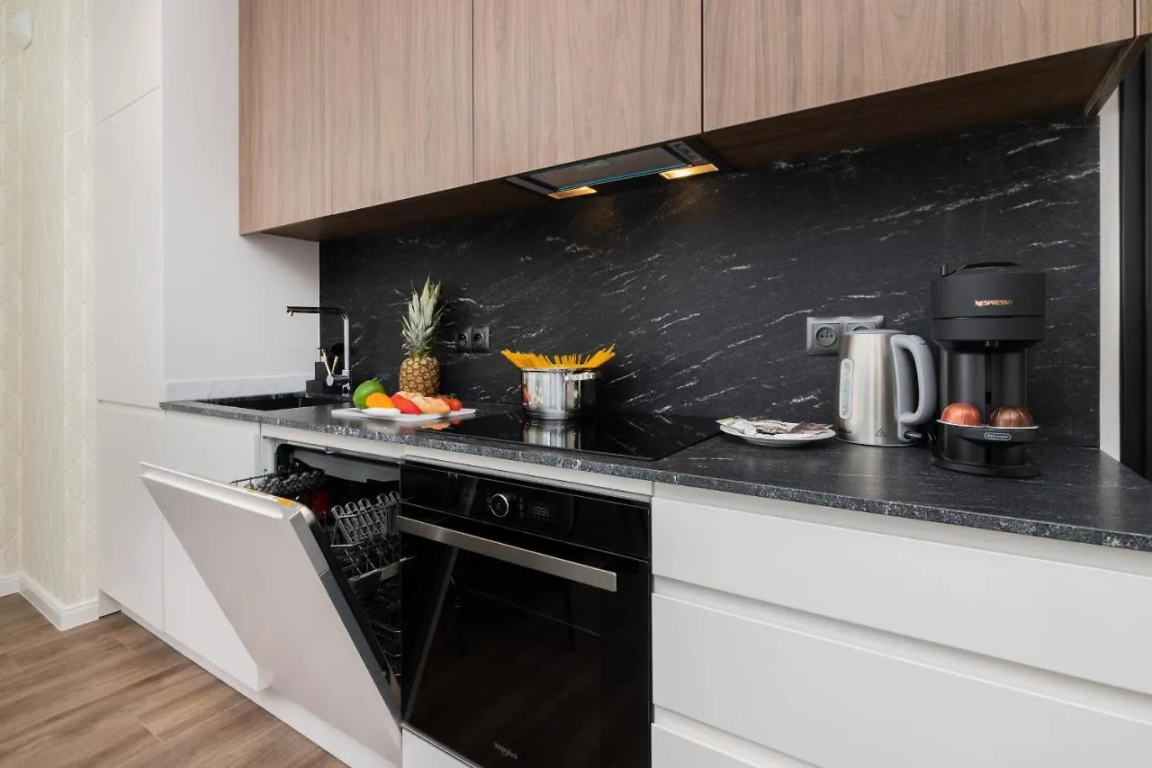 Stunning Apartment With Parking In Gdansk Lower Town By Renters Prestige